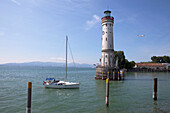 Lighthouse at the harbour entrance in Lindau, Lake Constance, Swabian, Bavaria, Germany, Europe