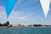 Lighthouse at the harbour entrance, Lindau, Lake Constance, Swabian, Bavaria, Germany, Europe