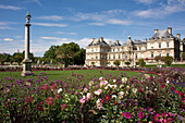 Garden, Jardin du Luxembourg with Palais du Luxembourg in the background, Paris, France, Europe