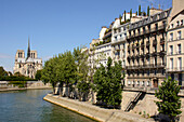 Ile Saint Louis and Notre Dame cathedral, Paris, France, Europe