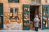 Olive wood carpentry, Camogli, province of Genua, Italian Riviera, Liguria, Italia