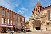 Old city of Moissac with L'Abbaye Saint-Pierre, Dept. Tarn-et-Garonne, Region Aquitaine, France, Europe