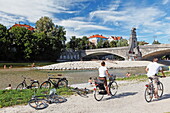 River Isar and Wittelsbacher bridge, Isarvorstadt, Munich, Upper Bavaria, Bavaria, Germany