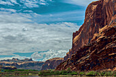 Rock formations in desert landscape, Moab, Utah, United States, Moab, UT, USA