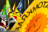Anti-Atomkraft-Demonstration am 3. Jahrestag der Reaktorkatastrophe von Fukushima vor dem Kernkraftwerk Fessenheim, Fessenheim, Elsass, Frankreich
