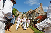 Morris dancers, Folk dancers at Scotney Castle, Lamberhurst, Kent, England, Great Britain