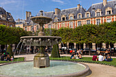 The place des vosges is situated in the marais quarter between the 3rd and 4th arrondissements, it is the oldest square in paris, its fountains are fed by the ourcq, paris (75), ile-de-france, france