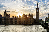 Sun setting over Houses of Parliament, London, United Kingdom, London, London, United Kingdom