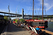 France, Paris, 13th district, barge la dame de Canton