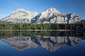 Wedge Pond, Mount Kidd, Kananskis Country, Alberta, Canada