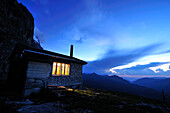 Ostegghütte an der Ostflanke des Eiger (3970 m), Berner Alpen, Schweiz