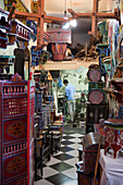 Schreiner in den Souks, Marrakesch, Marokko