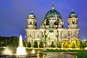 Lustgarten with fountain, looking towards the Berlin Cathedral, Berlin, Germany