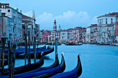 Gondolas on Canal Grande at dusk, seen from San Toma Vaporetto stop, Venice, Veneto, Italy, Europe