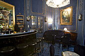 The elegant Blaue Bar at Hotel Sacher, Vienna, Austria.  releasecode: SOPRSacher010 