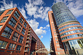 Moderne Gebäude der Speicherstadt und Hanseatic Trade Center, Kehrwiederspitze, Speicherstadt, Hamburg, Deutschland