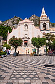 Church of St. Joseph in Piazza IX Aprile on Corso Umberto, the main street in Taormina, Sicily, Italy, Europe