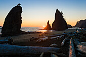 Sonnenuntergang am Rialto Beach Westküste, Olympic Halbinsel, Washington, USA