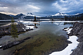 Deschutes National Forest, Mount South Sister, Mount Broken Top, Three Sisters Wilderness, Cascade Lakes National Scenic Byway, Oregon, USA