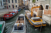 Transportkahn, Barke, Motorboote, Lieferung, Seitenkanal, Minikran, Venedig, Italien