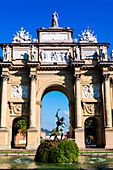 Piazza della LibertaÂ , Arco dei Lorena (Lorena's triumphal arch), Florence (Firenze), UNESCO World Heritage Site, Tuscany, Italy, Europe