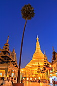 Shwedagon Pagoda, Yangon (Rangoon), Myanmar (Burma), Asia