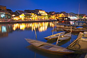 Boats on Thu Bon River at dusk, Hoi An, UNESCO World Heritage Site, Quang Nam, Vietnam, Indochina, Southeast Asia, Asia