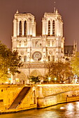 Notre Dame de Paris Cathedral, UNESCO World Heritage Site, Paris, France, Europe