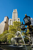 City Hall Park and Woolworth Building, Manhattan, New York, USA