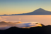 View, to, El Teide, Spain, Europe, Canary islands, isles, La Gomera, island, isle, mountain, volcano, daybreak, sunrise, fog