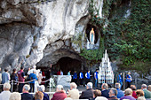 France, Europe, Lourdes, Pyrenees, place of pilgrimage, France, Europe, Lourdes, grotto, believers, creditors, religion