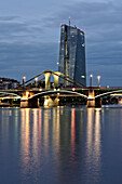 Eisener Steg bridge, Skyline of financial  district,  Frankfurt - Main, Germany