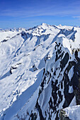 Blick auf Großvenediger und Felsgrat der Dreiherrnspitze, Dreiherrnspitze, Ahrntal, Hohe Tauern, Südtirol, Italien