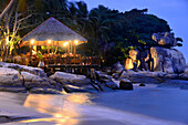 Strand von Ban Mae Hat im Abendlicht, Westküste, Insel Tao, Golf von Thailand, Thailand