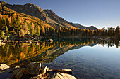 Lake Saoseo (2028 m) with Cima da Rugiul (2987 m) und Piz dal Teo (3049 m), Valposchiavo, Grisons, Switzerland