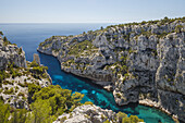Calanque d En-Vau, les Calanques, near Marseille, Cote d Azur, French Riviera, Mediterranean Sea, Bouches-du-Rhone, Provence, France, Europe