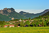 Blick auf Derndorf und Litzldorf mit Heuberg, Derndorf, Oberbayern, Bayern, Deutschland