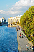 France, Paris, Quai de la Loire, Canal de L'Ourcq, Cite internationale universitaire de Paris