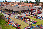 South America, Peru, Cuzco region, Urubamba Province, Chinchero, the market