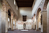 Kloster Bursfelde, ehemalige Benediktinerabtei, St. Tomas und Nikolaus, romanische Doppelkirche, Westkirche mit Mauerfresken, Niedersachsen, Norddeutschland, Deutschland