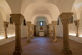 Evangelisches Gethsemane-Kloster, romanische Krypta, Hallenkryta, Würfelkapitelle, Riechenberg, bei Goslar, Niedersachsen, Deutschland