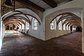 Kreuzgang, Kloster Lüne, Damenstift, gehört zu den sechs Lüneburger Klöstern, Niedersachsen, Deutschland