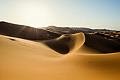 Sanddünen bei Merzouga, Erg Chebbi, Sahara, Marokko, Afrika