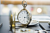 antike Uhr, Uhrenmuseum, Furtwangen, Schwarzwald, Baden-Württemberg, Deutschland