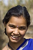 Teenage girl, Tala, Bandhavgarh National Park, Madhya Pradesh, India, Asia