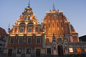 House of Blackheads dating from 1334, rebuilt in 1999 with bricks bought by locals, now houses museum and concert hall, Old Town, UNESCO World Heritage Site, Riga, Latvia, Baltic States, Europe