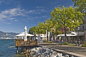Promenade cafes, Torre del Benaco, Lake Garda, Veneto, Italy, Europe