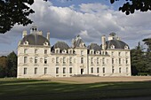 The 17th century Chateau de Cheverny, Loir-et-Cher, Loire Valley, France, Europe
