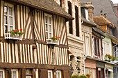 Half timbered houses in Beaumont en Auge, Pays d'Auge, Normandy, France, Europe