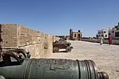 Cannons, Skala of the Kasbah, a mighty crenellated bastion, 300 metres in length, built on the cliffs to protect the city on its seaward side, Essaouira, Morocco, North Africa, Africa
